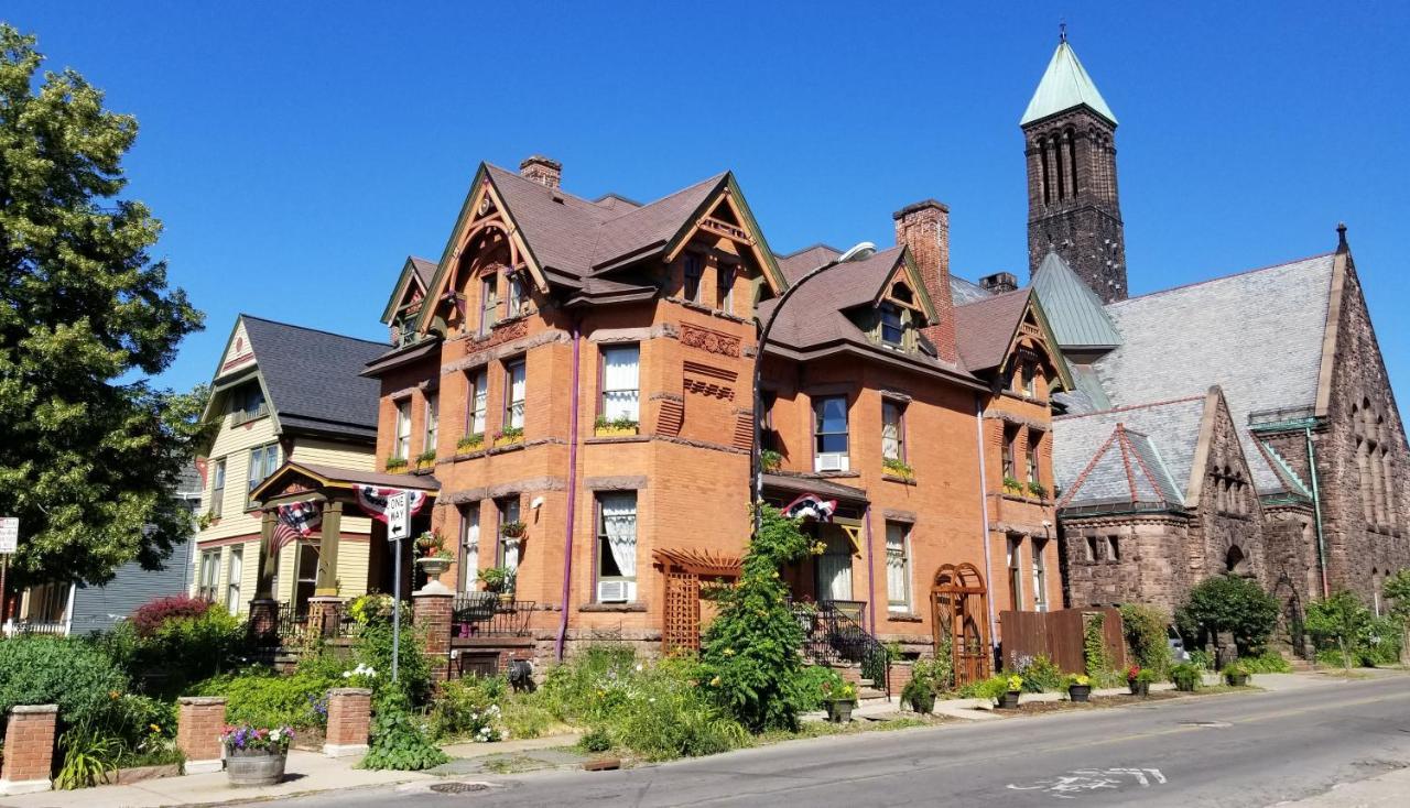 Buffalo Harmony House Exterior photo